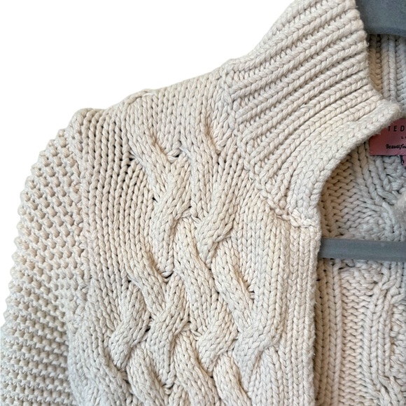 Ted Baker London Cream Chunky Knit Sweater Size 1/XS - Picture 3 of 11